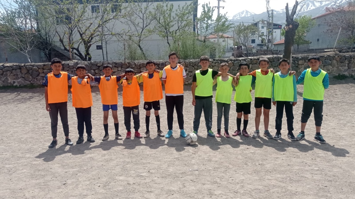 Spor Şenliğimiz sona ermiştir.